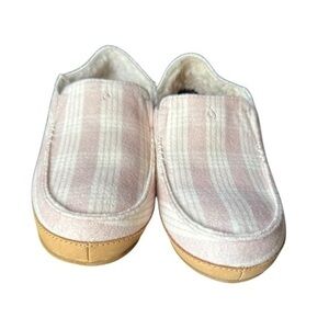Like new! ▶️ Olukai ◀️ Nohea Palaka pink clay & golden sand plaid slipper shoe